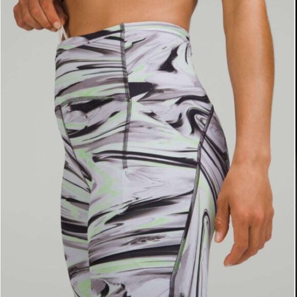 NWT Lululemon Swift Speed High-Rise Tight 28"
Paint Glide Warp Multi Sz 0 - Picture 2 of 9